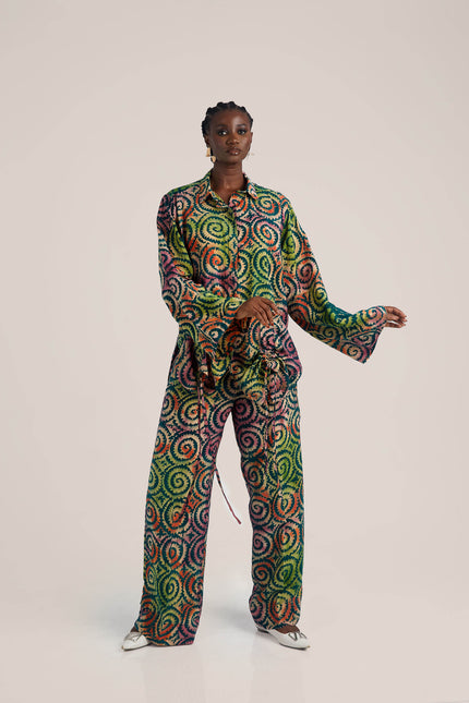 ADWOA SET ADIRE