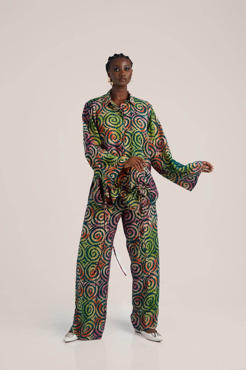 ADWOA SET ADIRE