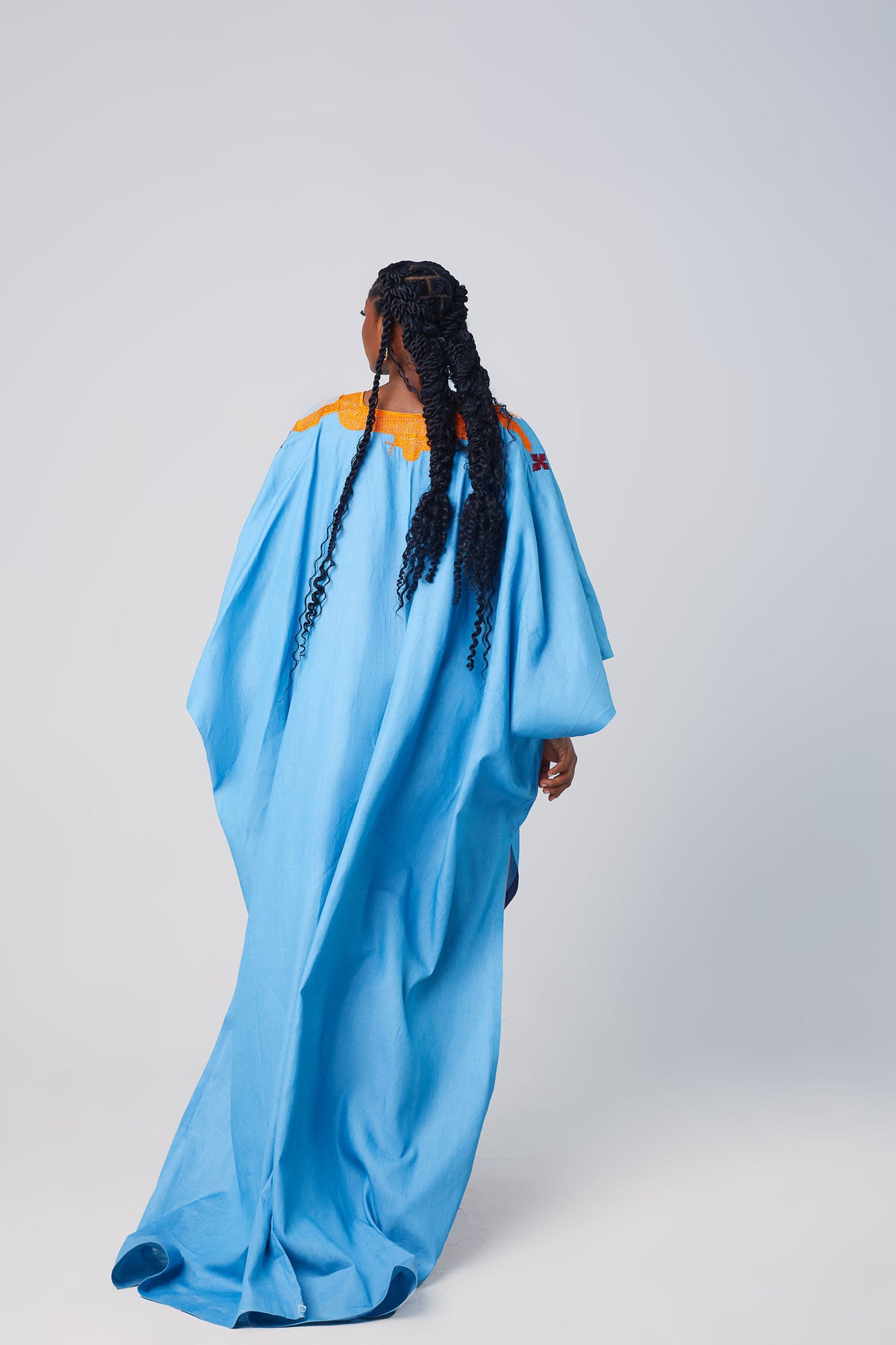 EHI LONG PONCHO